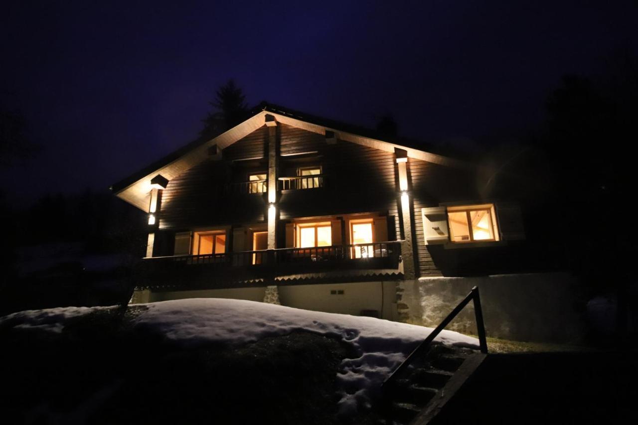Sous Les Ecotagnes Vila Les Villards-sur-Thones Exterior foto